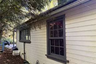 1054 Lake Whatcom Blvd, Bellingham, WA 98284 - Photo 5