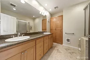 970 SE Creekside Dr, College Place, WA 99324 - Photo 17