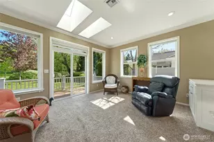970 SE Creekside Dr, College Place, WA 99324 - Photo 13