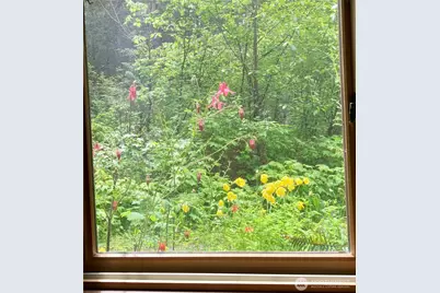 10500 Mount Baker Highway #307, Glacier, WA 98244 - Photo 11