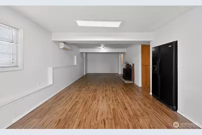 9402 S Sheridan Ave, Tacoma, WA 98444 - Photo 25