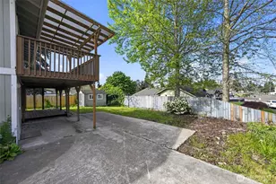 9402 S Sheridan Ave, Tacoma, WA 98444 - Photo 5