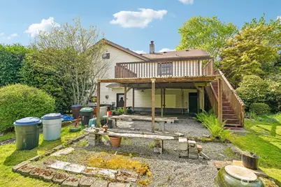 8812 Dibble Avenue NW, Seattle, WA 98117 - Photo 9