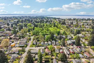 8812 Dibble Ave NW, Seattle, WA 98117 - Photo 21