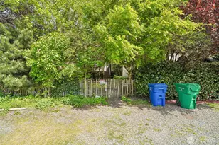 8812 Dibble Ave NW, Seattle, WA 98117 - Photo 13