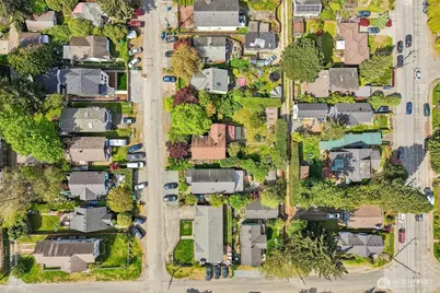 8812 Dibble Avenue NW, Seattle, WA 98117 - Photo 23
