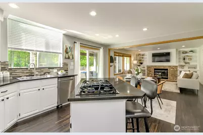 15318 163rd Court SE, Renton, WA 98058 - Photo 17