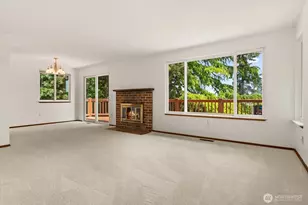 9236 NE 136th Pl, Kirkland, WA 98034 - Photo 7