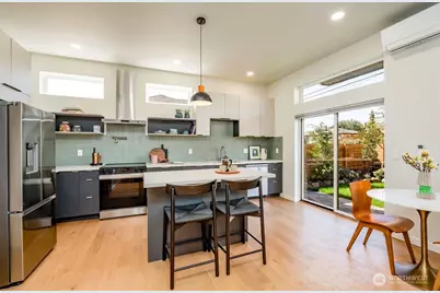 5116 15th Avenue S, Seattle, WA 98108 - Photo 3