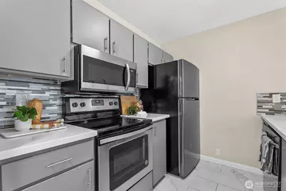 826 Pike Street NE #C1, Auburn, WA 98002 - Photo 9