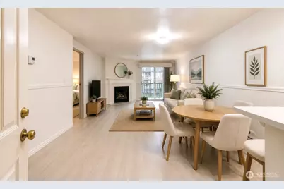 25005 98th Place S #C203, Kent, WA 98030 - Photo 3