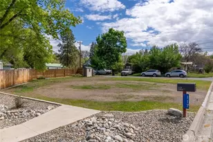 117 E 7th St, Tonasket, WA 98855 - Photo 13