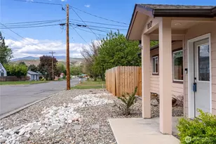 117 E 7th St, Tonasket, WA 98855 - Photo 5