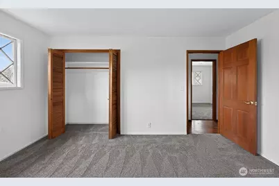 618 E 49th Street, Tacoma, WA 98404 - Photo 15