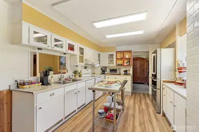 8262 Seabeck Highway NW, Bremerton, WA 98312 - Photo 17