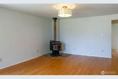 310 N Melbourne Street, Westport, WA 98595 - Photo 9