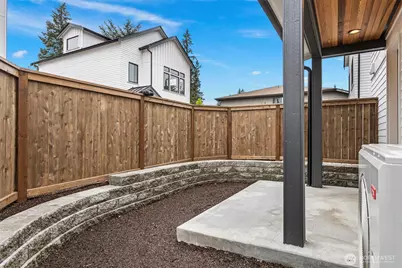 9315 132nd Avenue NE, Kirkland, WA 98033 - Photo 37