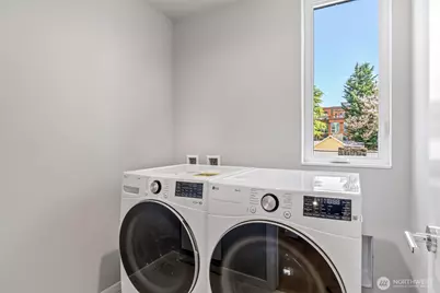 4460 Midvale Avenue N, Seattle, WA 98103 - Photo 25