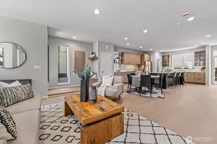4460 Midvale Ave N, Seattle, WA 98103 - Photo 7