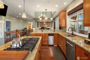17003 Talbot Rd, Edmonds, WA 98026 - Photo 13