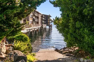 3717 Beach Dr SW, Seattle, WA 98116 - Photo 35