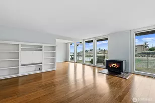 3717 Beach Dr SW, Seattle, WA 98116 - Photo 7