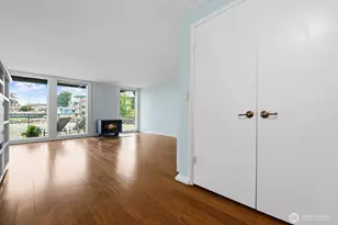 3717 Beach Dr SW, Seattle, WA 98116 - Photo 3