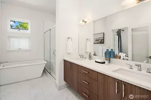 170 107th Ct SE, Bellevue, WA 98004 - Photo 17