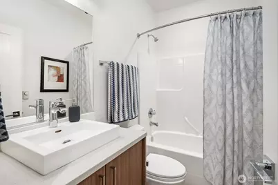 170 107th Court SE, Bellevue, WA 98004 - Photo 23