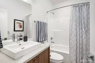 170 107th Ct SE, Bellevue, WA 98004 - Photo 23