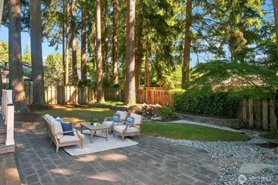 12117 NE 143rd Place, Kirkland, WA 98034 - Photo 3