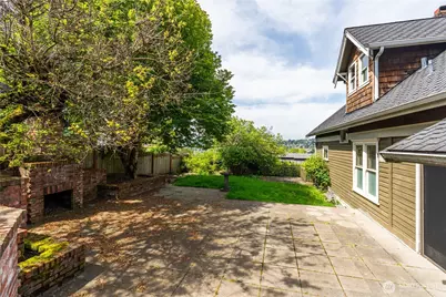 400 Cedar Avenue S, Renton, WA 98057 - Photo 5