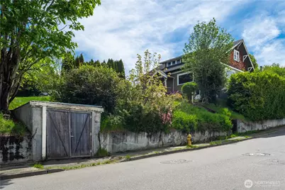 400 Cedar Avenue S, Renton, WA 98057 - Photo 31
