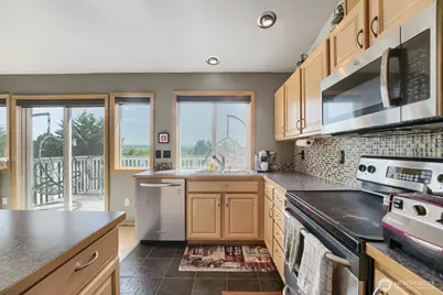 1008 R Street NW, Auburn, WA 98001 - Photo 9