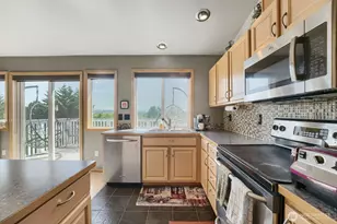 1008 R St NW, Auburn, WA 98001 - Photo 9