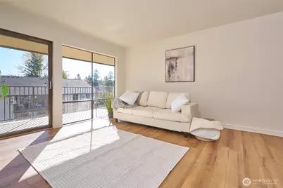 13229 Linden Avenue N #403B, Seattle, WA 98133 - Photo 31