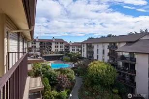 13229 Linden Ave N, Seattle, WA 98133 - Photo 3