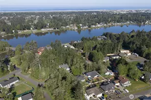 208 Fisher Ave NE, Ocean Shores, WA 98569 - Photo 29