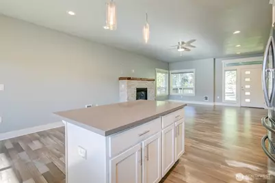 208 Fisher Avenue NE, Ocean Shores, WA 98569 - Photo 17