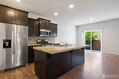 419 200th Street SW, Lynnwood, WA 98036 - Photo 5