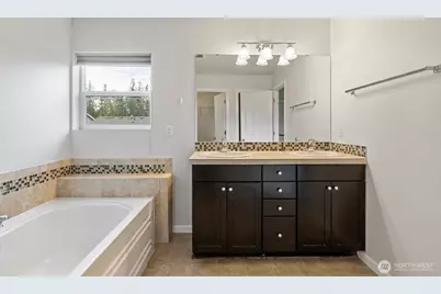 419 200th Street SW, Lynnwood, WA 98036 - Photo 11