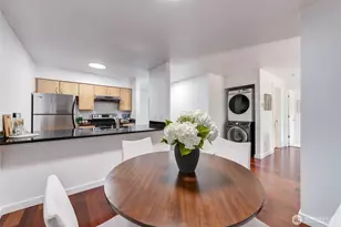 840 NE 125th St, Seattle, WA 98125 - Photo 11