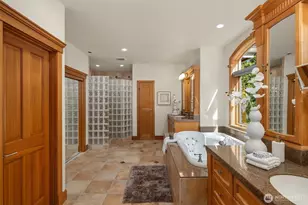 26345 NE 34th St, Redmond, WA 98053 - Photo 23