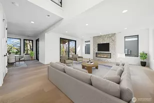 16050 SE 44th Ct, Bellevue, WA 98006 - Photo 3