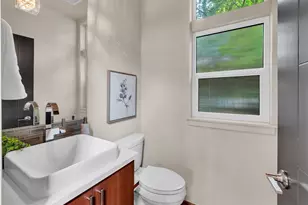 2038 NW 62nd St, Seattle, WA 98107 - Photo 9