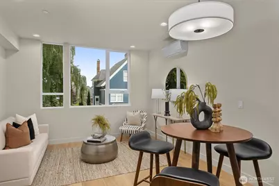 1110 C 34th Avenue, Seattle, WA 98122 - Photo 9