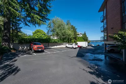 2360 43rd Avenue E #203, Seattle, WA 98112 - Photo 21