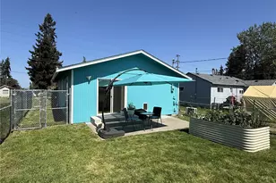 910 W 16th St, Port Angeles, WA 98363 - Photo 13