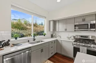 10049 Kings Lndg Ave NW, Bremerton, WA 98311 - Photo 13