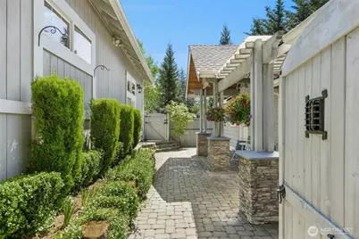 13606 Woodinville Redmond Road NE, Redmond, WA 98052 - Photo 25